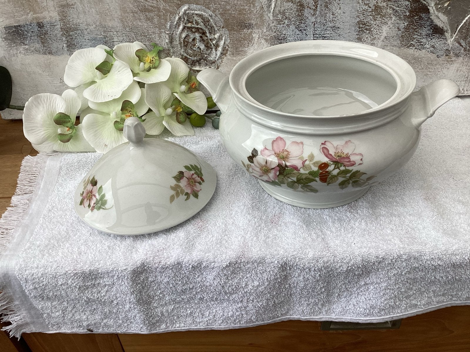 Vintage Royal Schwabap soepterrine met bloemendecor, Ophalen of Verzenden