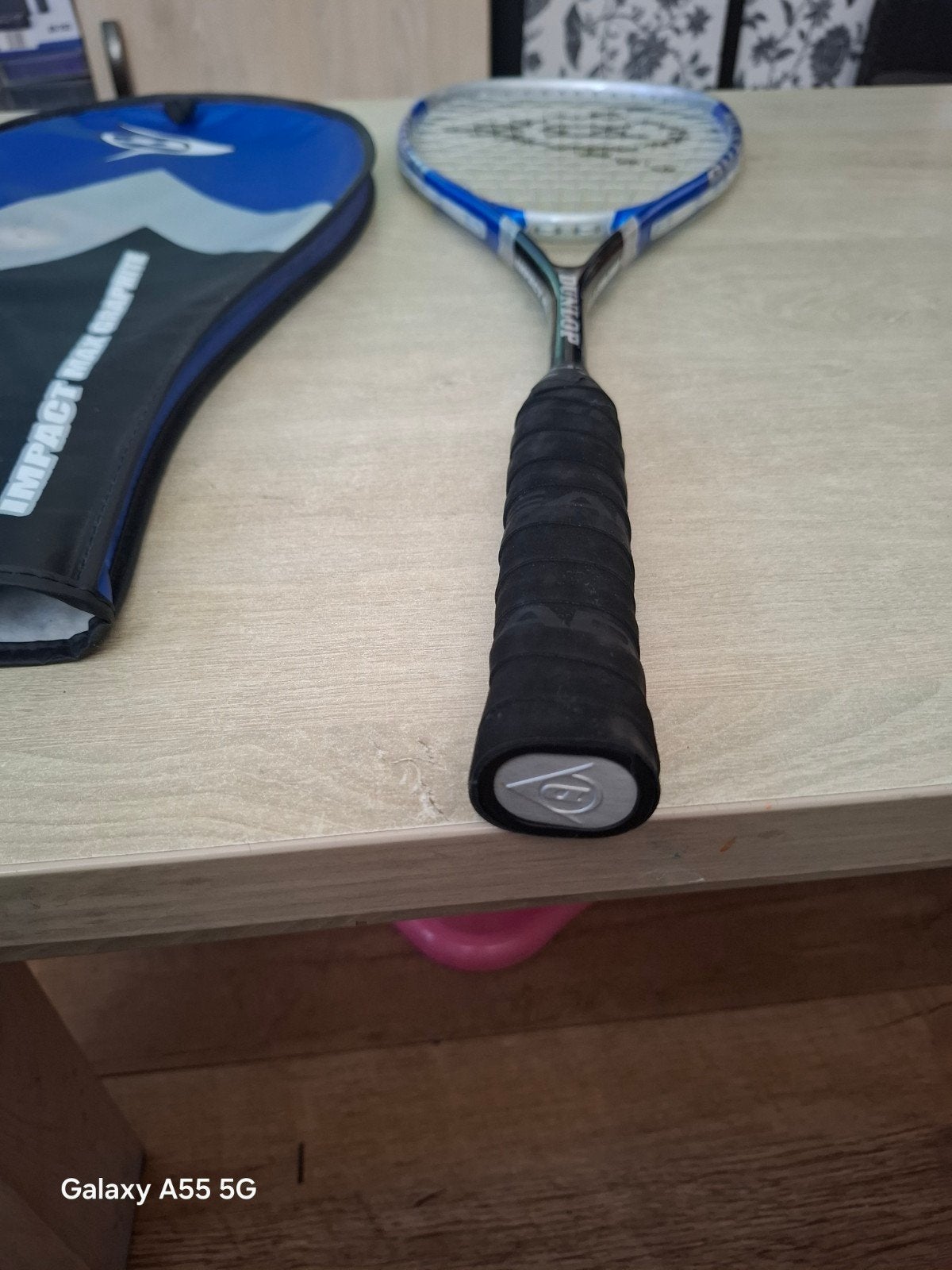 Dunlop Impact Max Graphite Squash Racket met hoes, Ophalen of Verzenden, Onbekend, Racket, Gebruikt