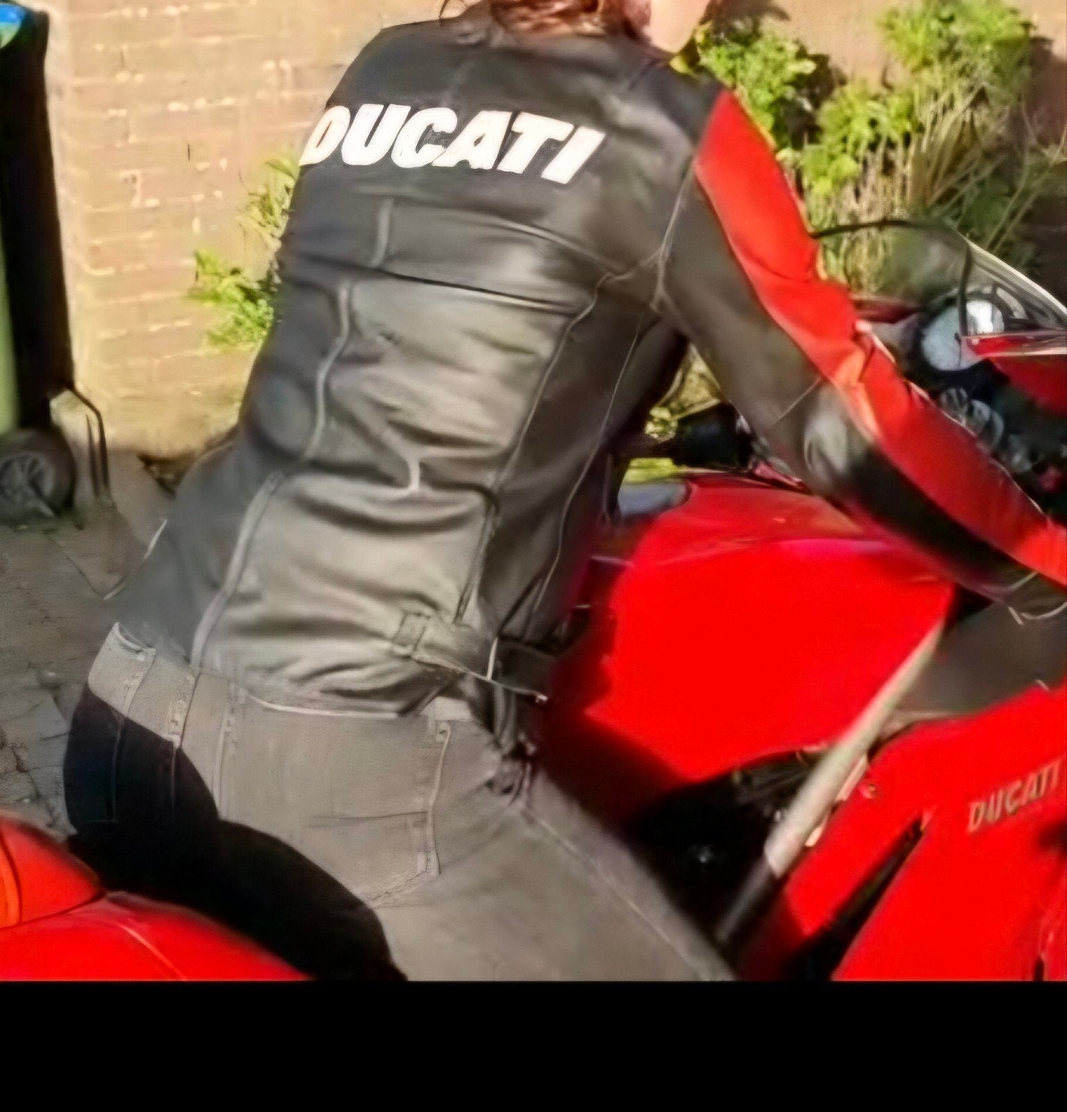 Leren motorjas dames Ducati maat 42 (valt als 36), Motoren, Kleding | Motorkleding, Jas | leer, Ophalen of Verzenden, Dames, Ducati