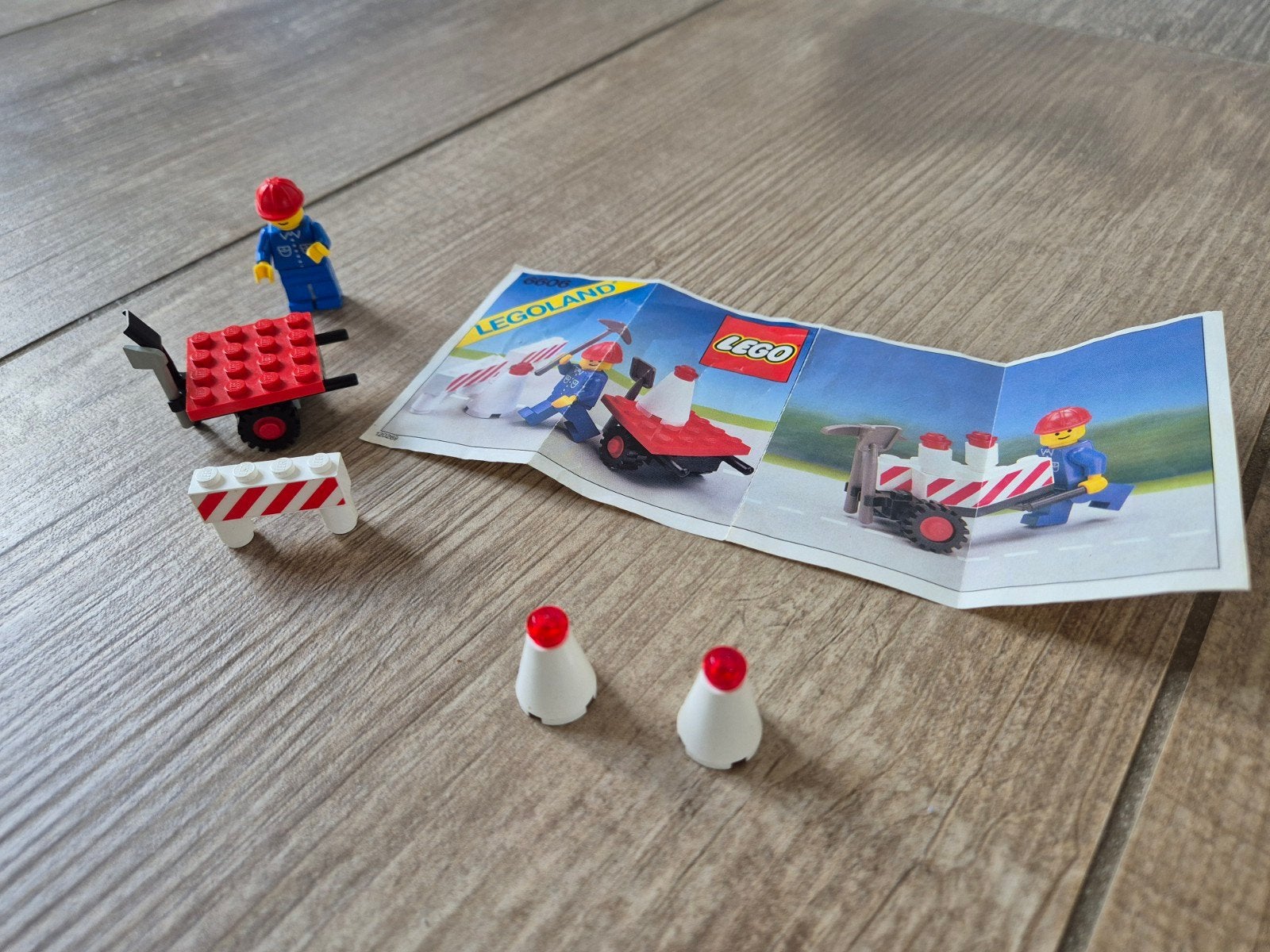vintage LEGO Legoland Bouwvakker met Kruiwagen en Accessoire, Ophalen of Verzenden, Gebruikt, Overige merken