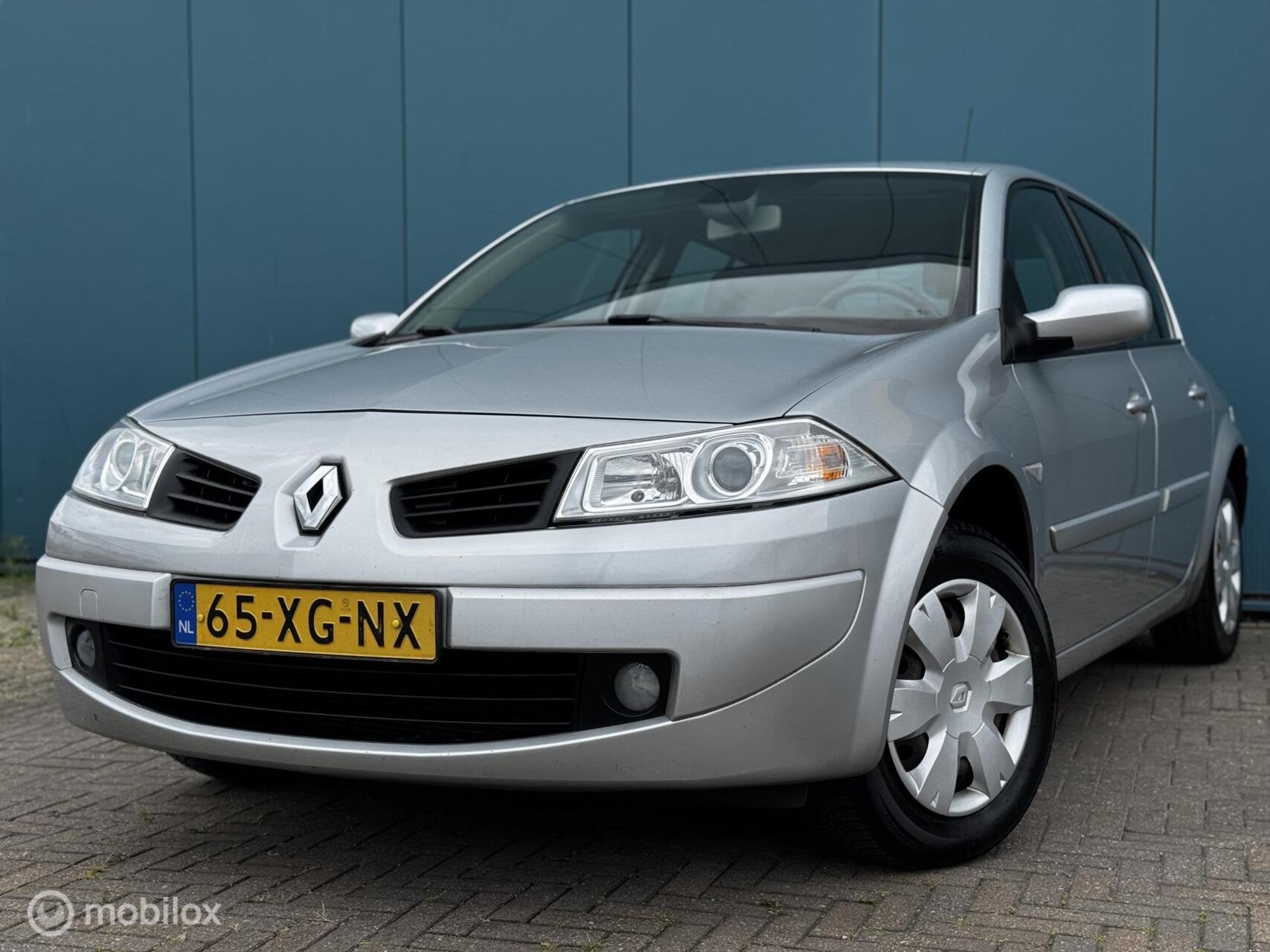 Renault Megane 1.6-16V Business Line 5Drs Airco Cruise Contr, Auto's, Voorwielaandrijving, 4 cilinders, 49 €/maand, Bedrijf