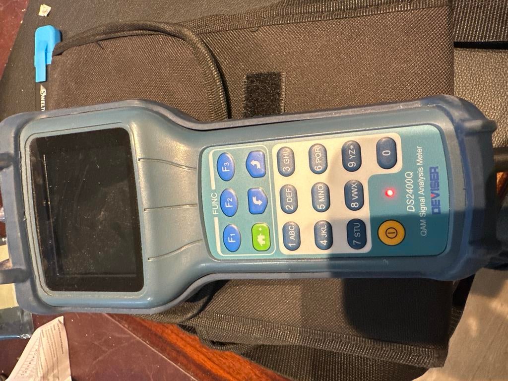 DEVISER DS2400Q QAM Signaal Analyse Meter met hoes en adapte, Doe-het-zelf en Verbouw, Meetapparatuur, Gebruikt, Overige meters