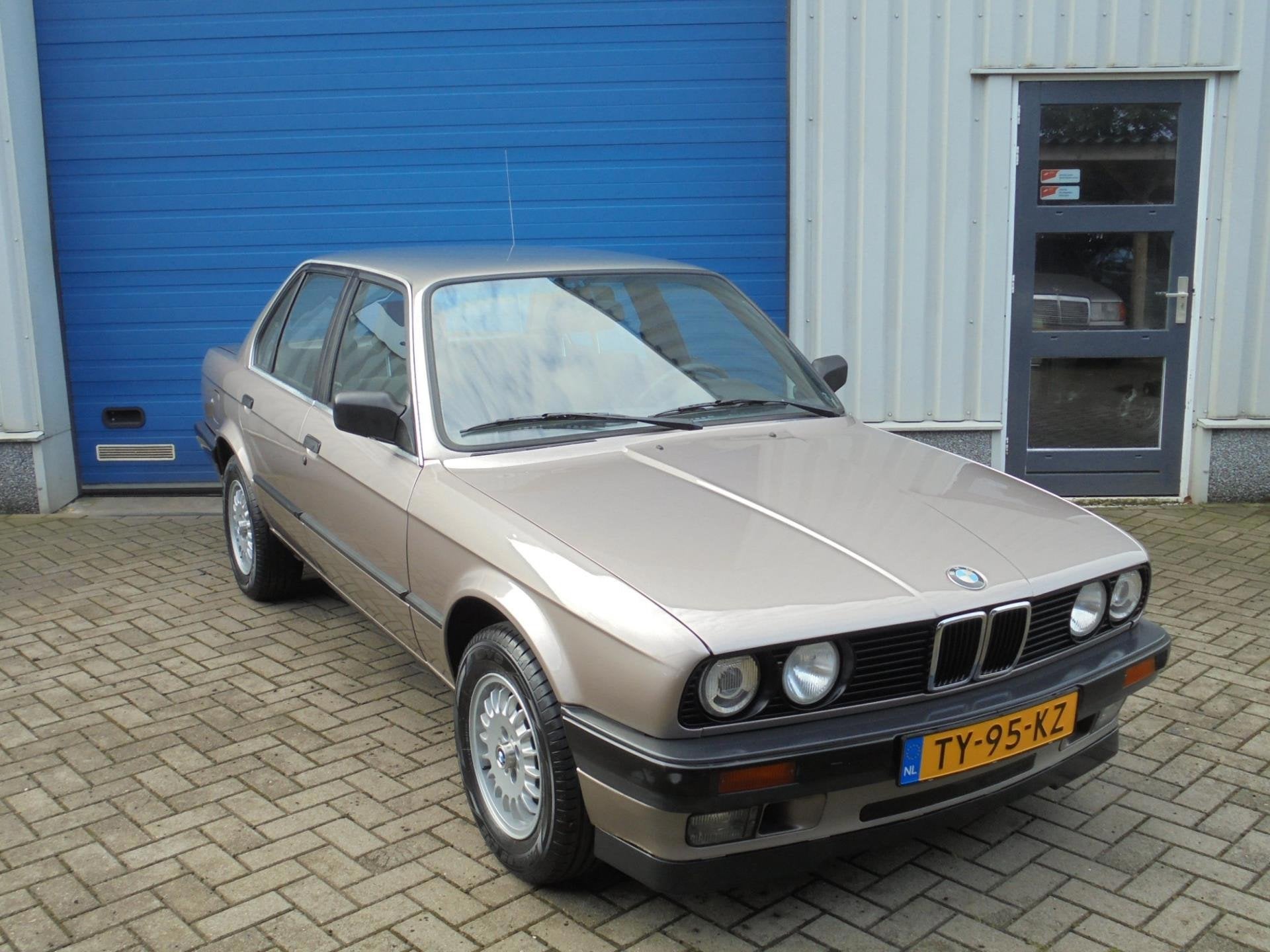 BMW 3-serie 316i 1.8l, foto 4