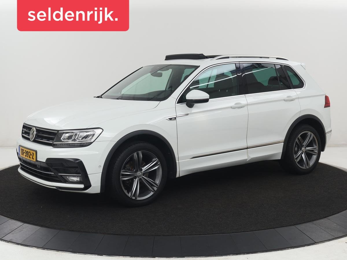 Volkswagen Tiguan 1.4 TSI 150PK Aut. 4Motion Highline Busine, Auto's, Automaat, Gebruikt, 4 cilinders, Wit