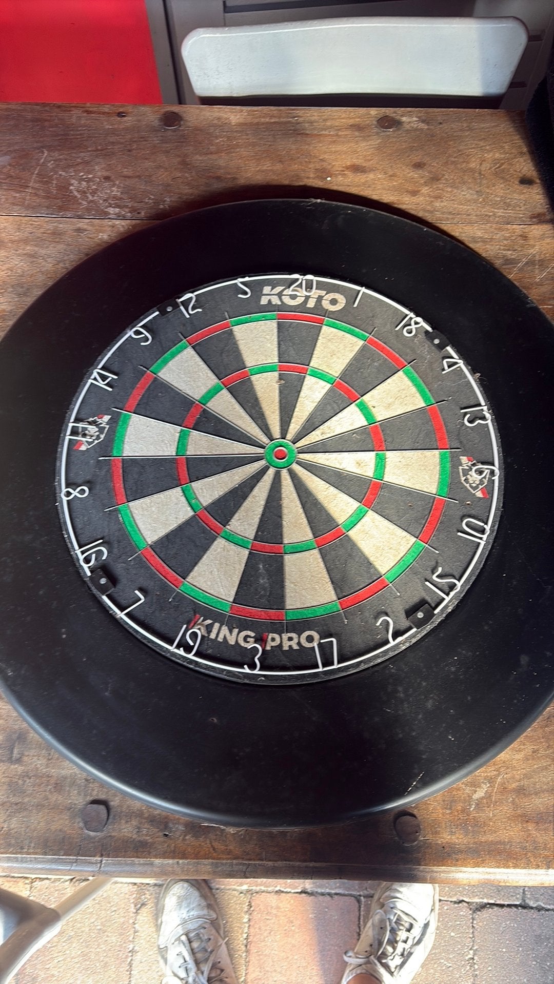 Koto King pro dartbord, Sport en Fitness, Darts, Ophalen, Zo goed als nieuw, Dartbord