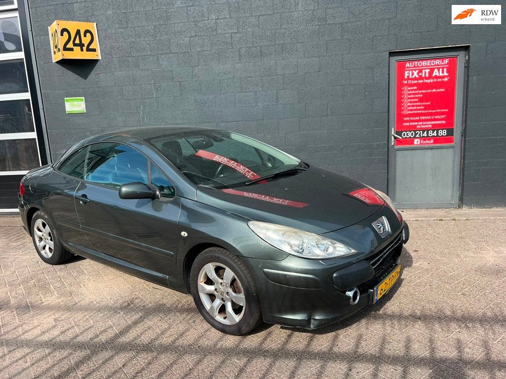 Peugeot 307 CC 2.0-16V, Voorwielaandrijving, Gebruikt, 4 cilinders, Cabriolet