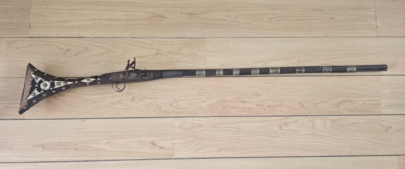 antiek arabisch zwartkruit geweer deco, Ophalen of Verzenden