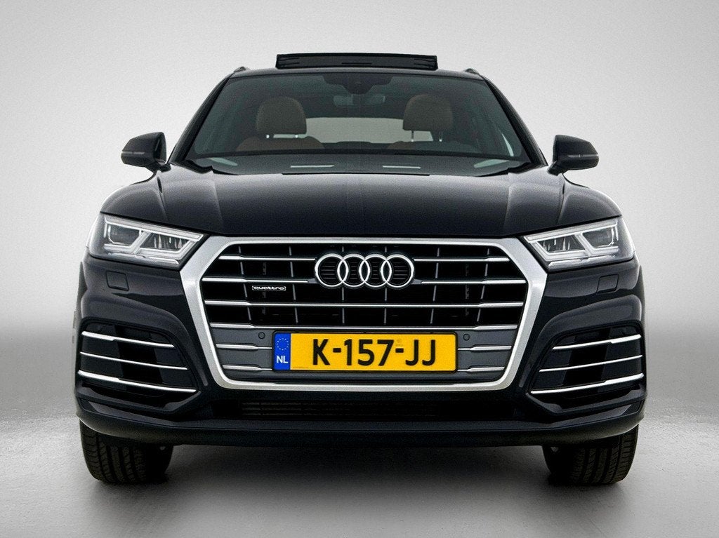 Audi Q5 50 TFSI e quattro S edition 299 PK | S-line | Panora, Auto's, Audi, 12 maanden, 4 cilinders, Leder en Stof, Zwart