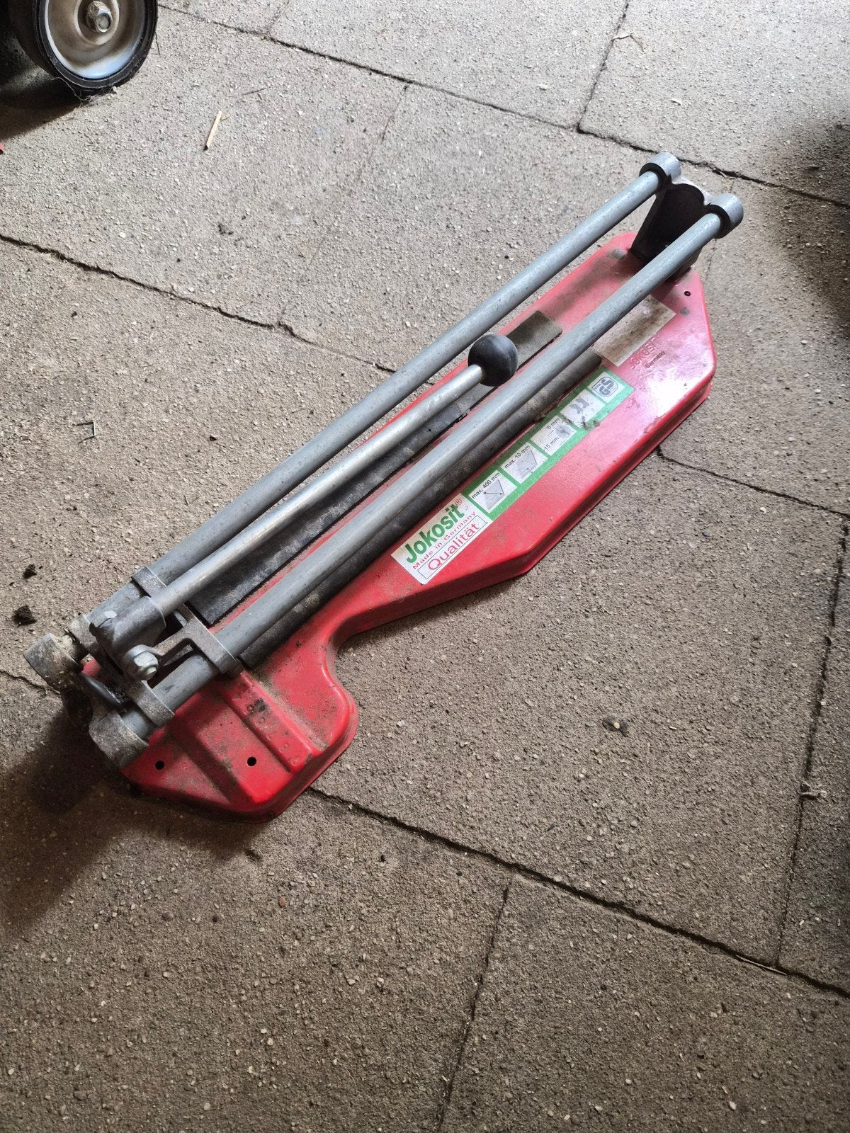 te koop tegelsnijder, Ophalen