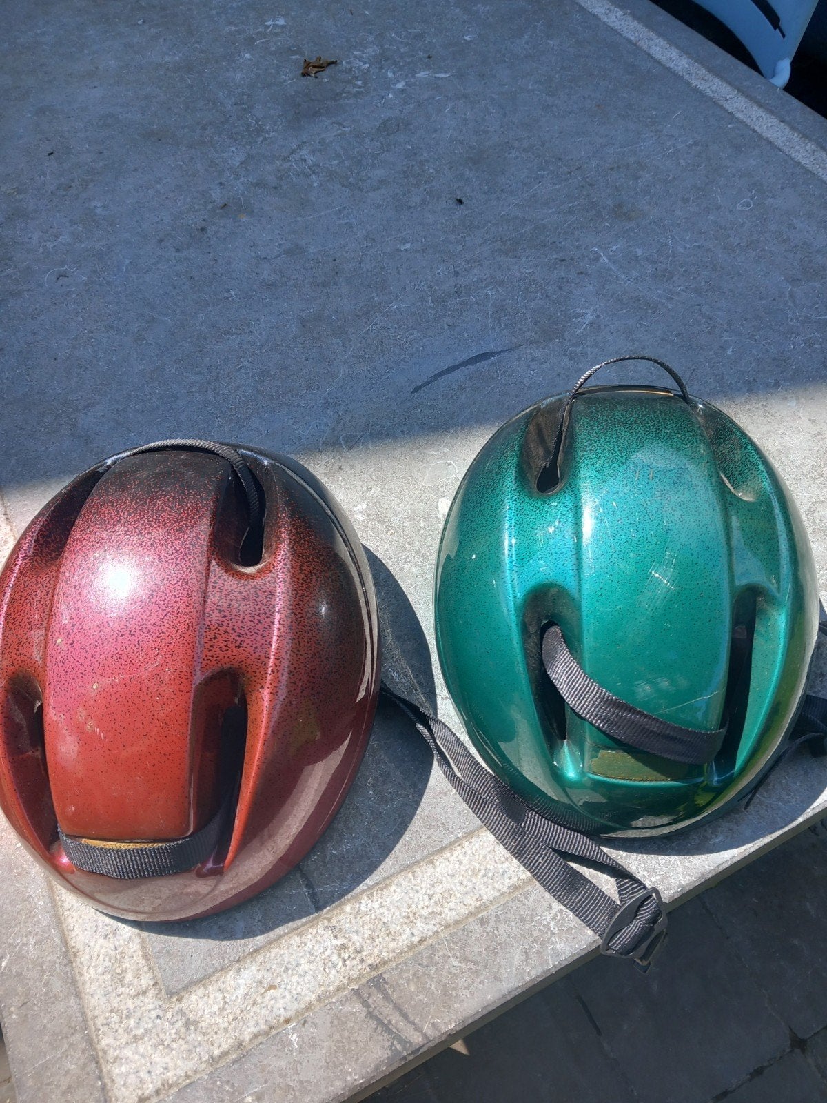 2x Fietshelm - Rood & Groen - Maat S, Fietsen en Brommers, Fietsaccessoires | Fietshelmen, Gebruikt, Jongen of Meisje, S, Ophalen