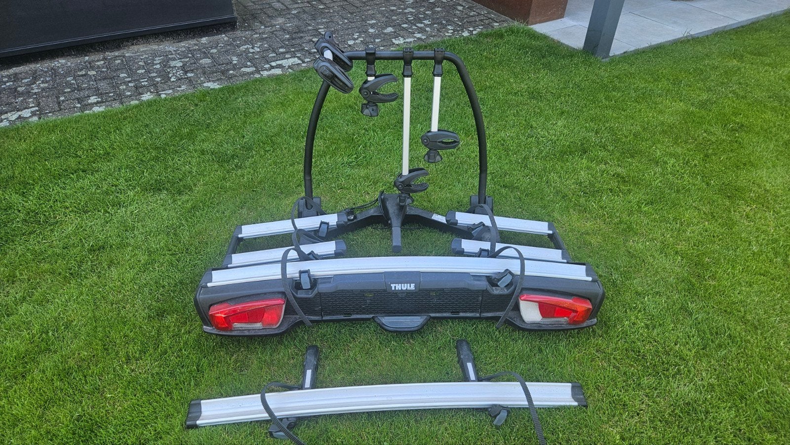 Thule VeloSpace XT3 Trekhaak Fietsendrager 3 of 4 fietsen, 3 fietsen of meer, Elektrische fiets, Ophalen of Verzenden, Zo goed als nieuw