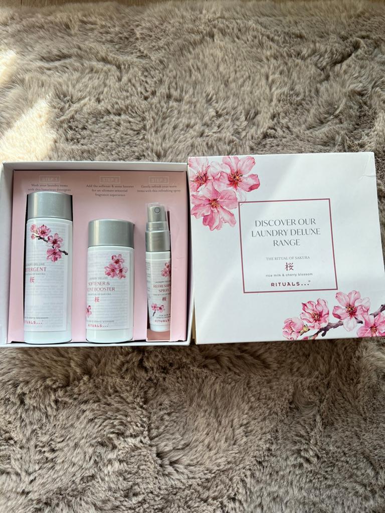 Rituals sakura set, Ophalen of Verzenden, Zo goed als nieuw, Bad & Douche