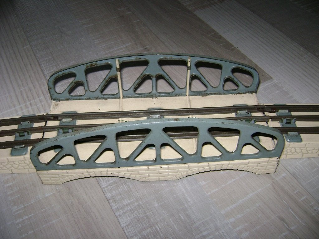 Spoor O brug., Ophalen