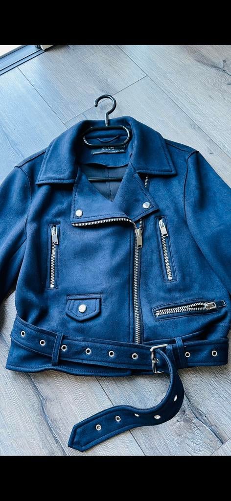 Nieuw Zara jasje - Donkerblauw suède look bikerjack, Ophalen of Verzenden, Nieuw, Maat 38/40 (M), Blauw