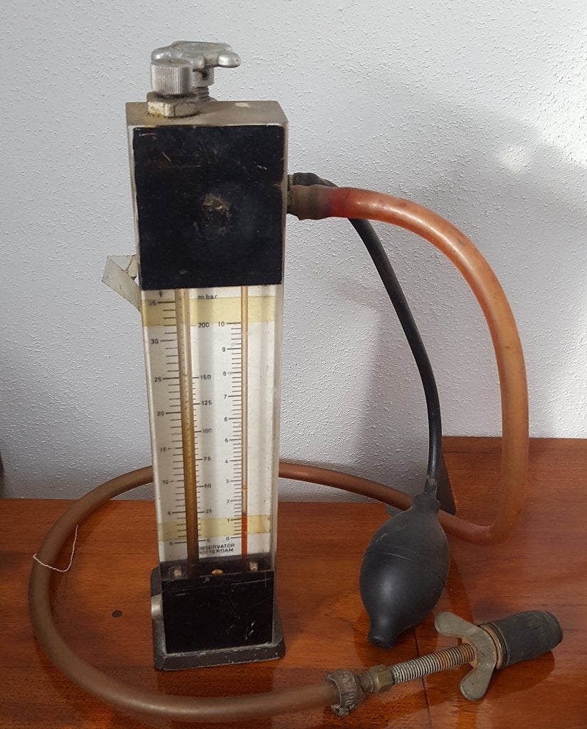 Vintage: Manometer: dichtheid van leiding testen. (999), Ophalen of Verzenden, Gebruikt, Overige meters