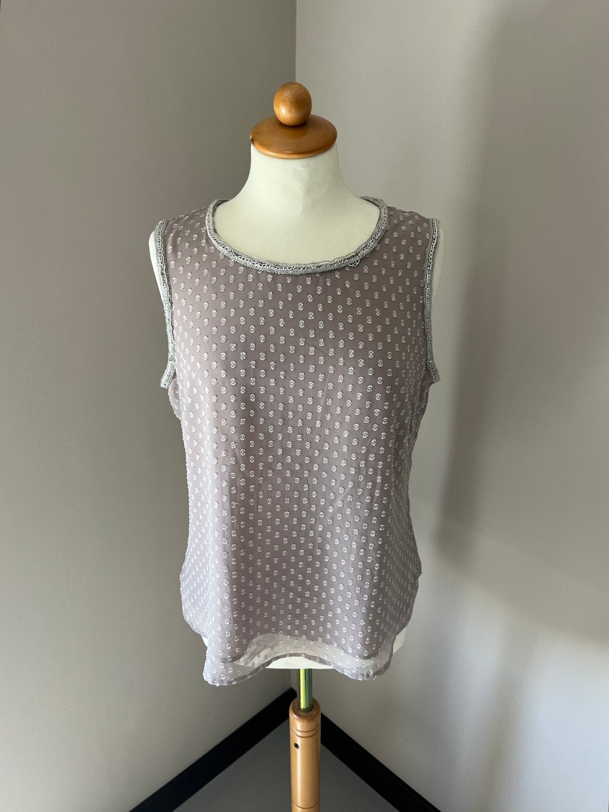 Tramontana top taupe kleurig M, Kleding | Dames, Maat 38/40 (M), Bruin, Ophalen of Verzenden, Zonder mouw