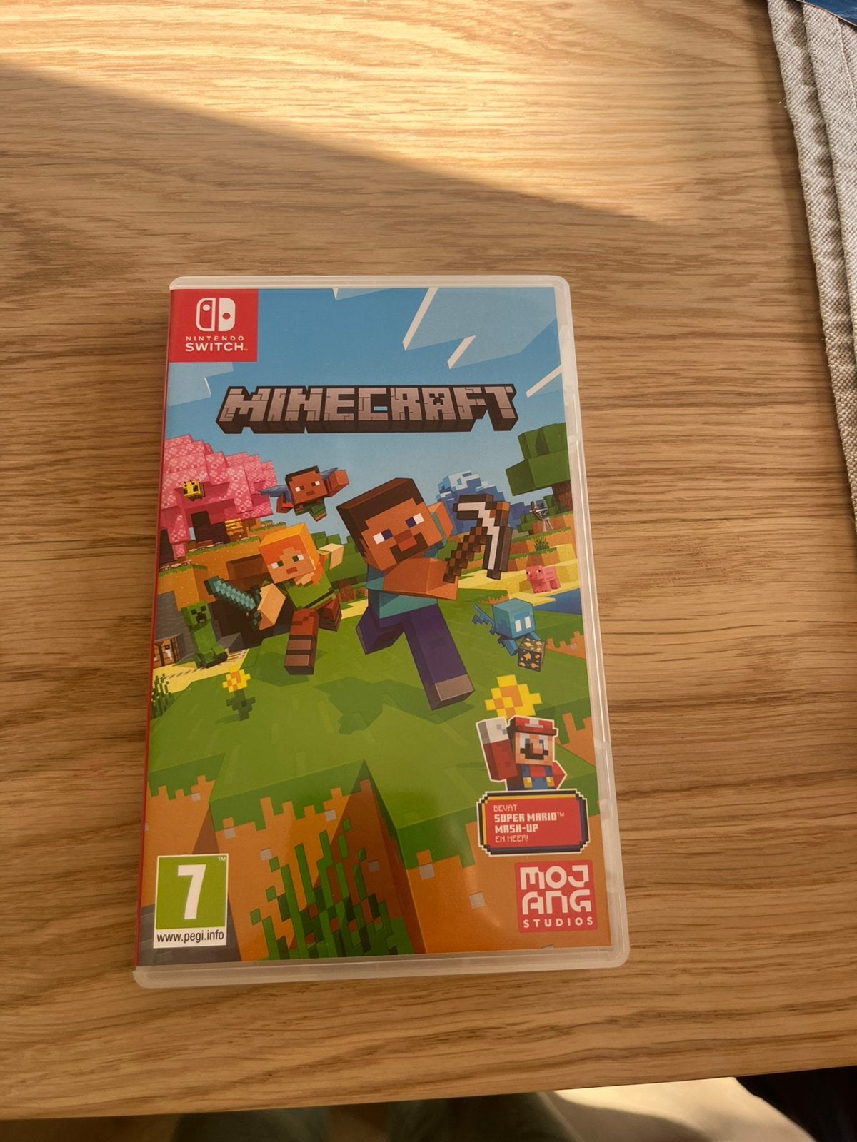 Minecraft nintendo switch zgan, Avontuur en Actie, Ophalen of Verzenden, Zo goed als nieuw, 3 spelers of meer