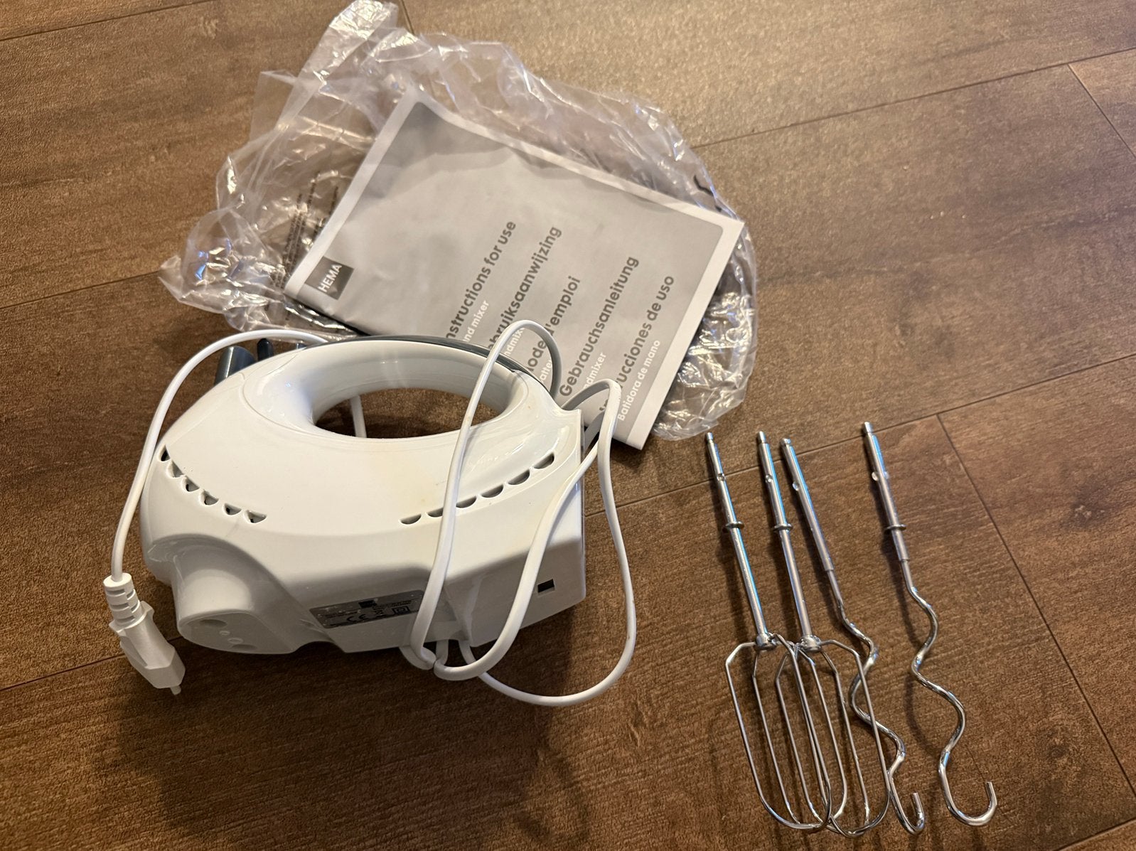 Handmixer 200W 5 snelheden, Minder dan 1 liter, Ophalen of Verzenden, Zo goed als nieuw, 3 snelheden of meer