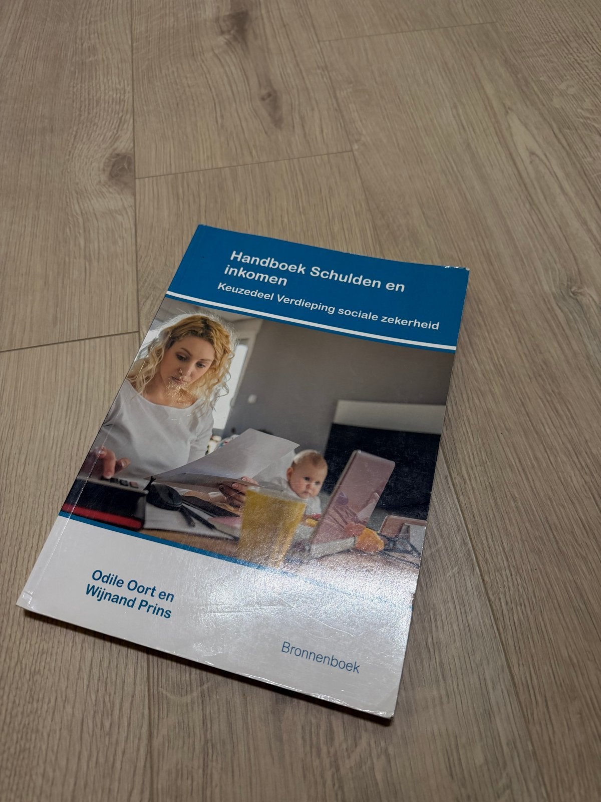 Handboek Schulden en inkomen - Keuzedeel sociale zekerheid, Ophalen of Verzenden, Gamma, Zo goed als nieuw, HBO