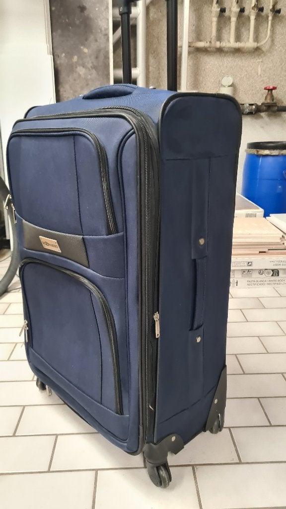 Te koop: Reiskoffer Leonardo, Ophalen, Gebruikt, 70 cm of meer, 35 tot 45 cm