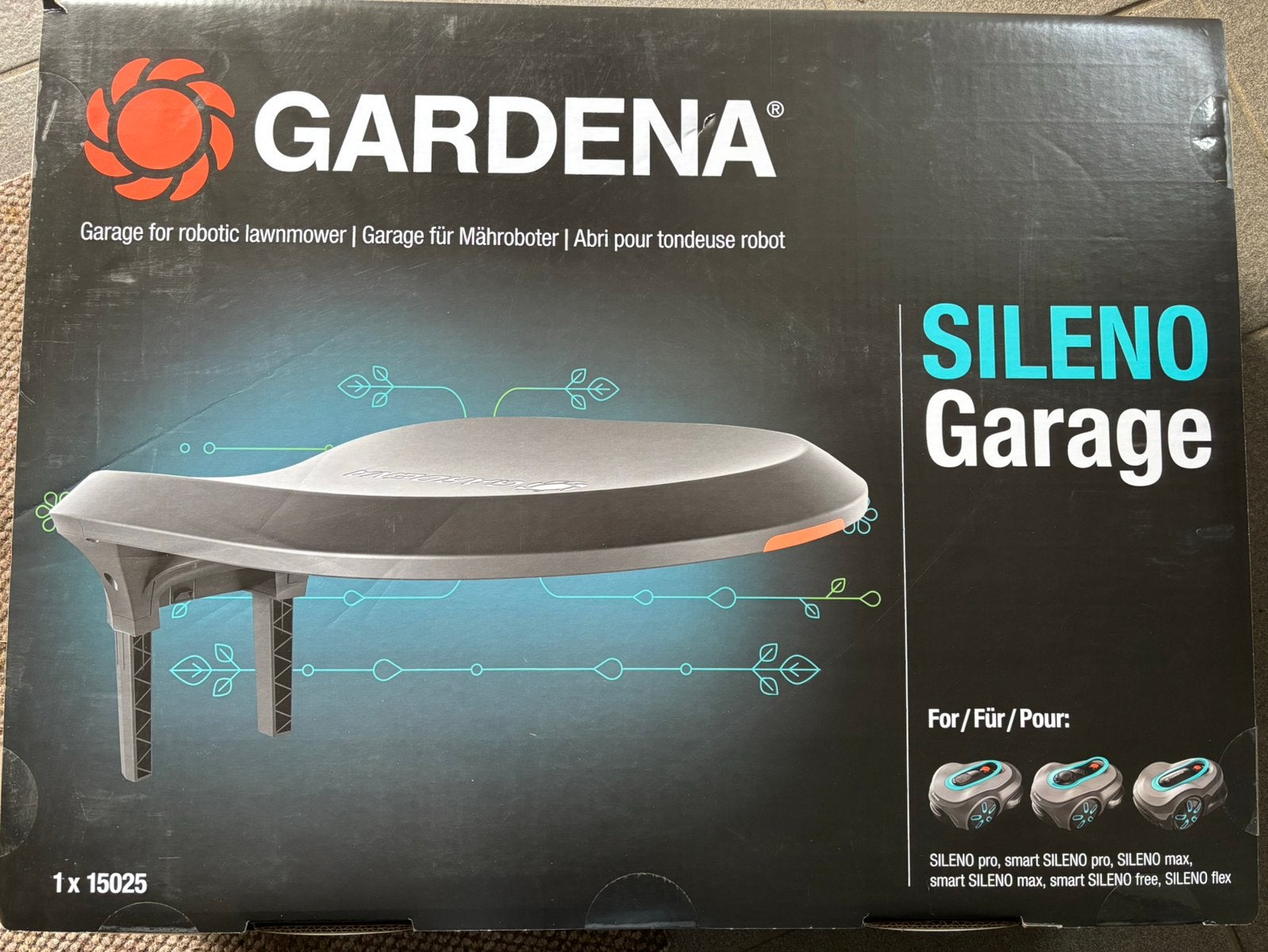 Gardena Sileno Robotmaaier garage, Ophalen of Verzenden, Nieuw, Minder dan 20 cm