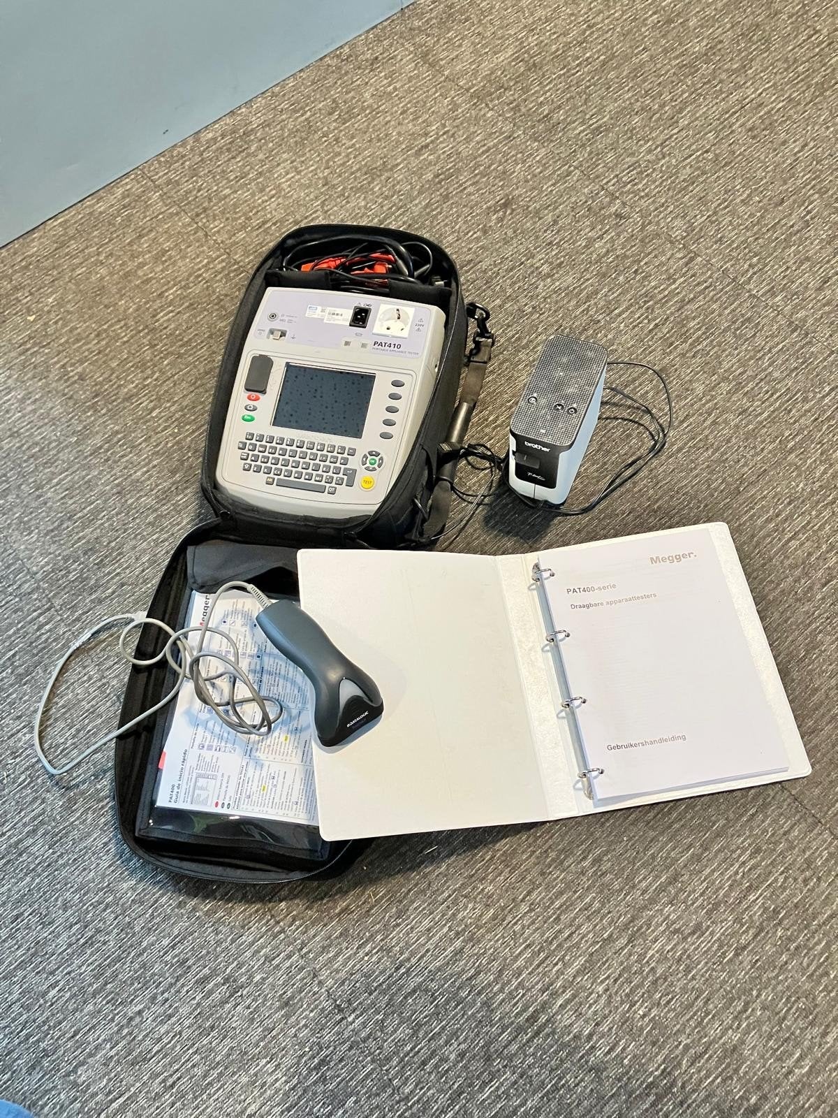Megger PAT 410 elektrische veiligheidstester met printer, Ophalen of Verzenden, Gebruikt