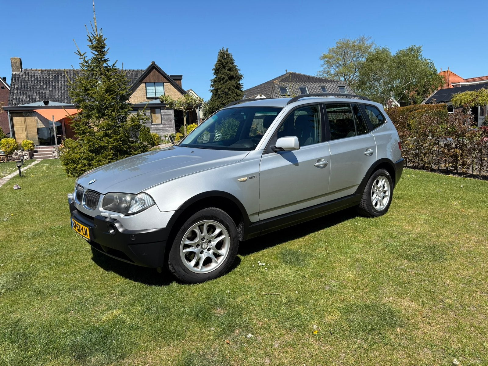 BMW X3 3.0 I AUT 2006 Grijs, Automaat, Zwart, 2000 kg, Trekhaak