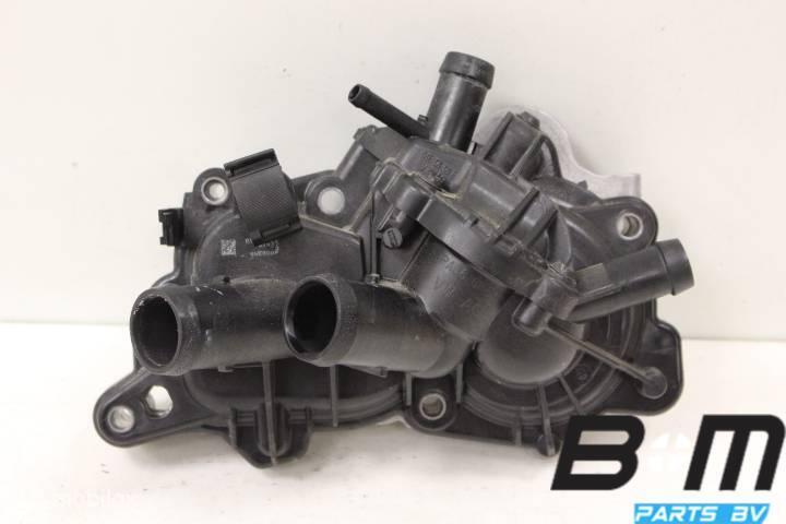 Waterpomp VW Golf 7 04E121042A, Gebruikt