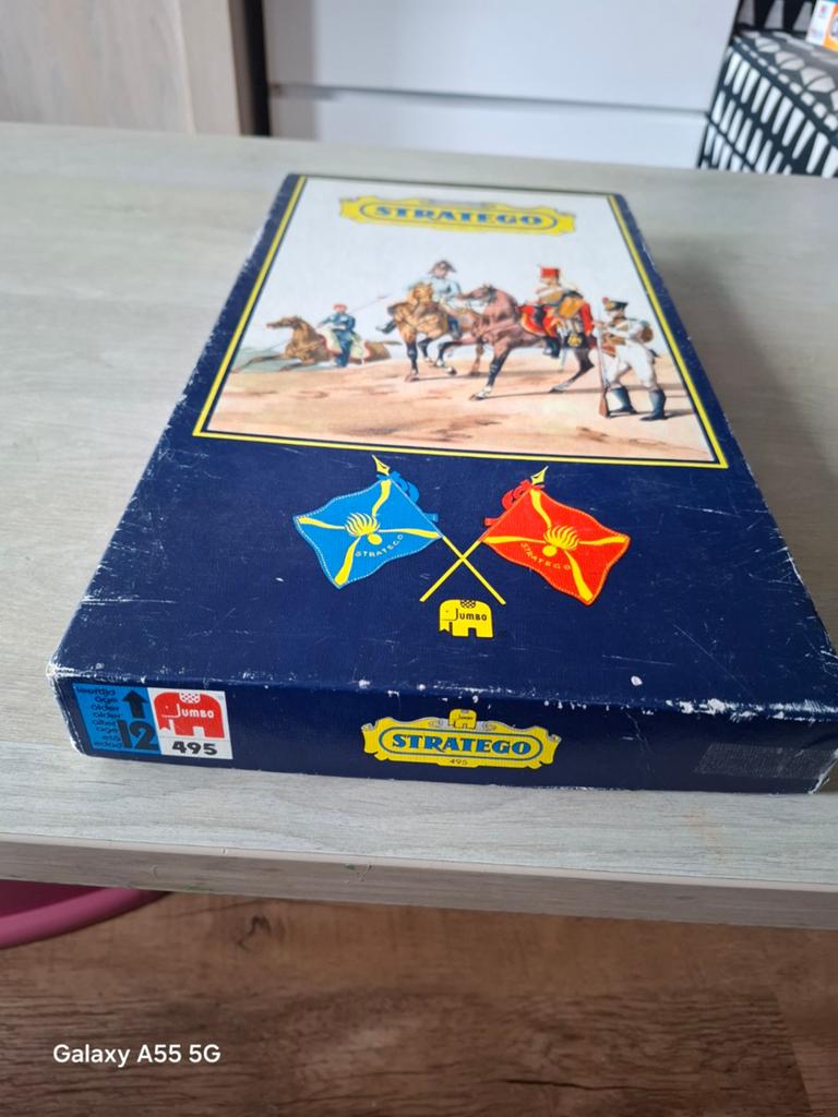 Stratego bordspel - Klassieke editie van Jumbo, Een of twee spelers, Ophalen of Verzenden, Westzijde 172, 1506 EK Zaandam, Nederland
