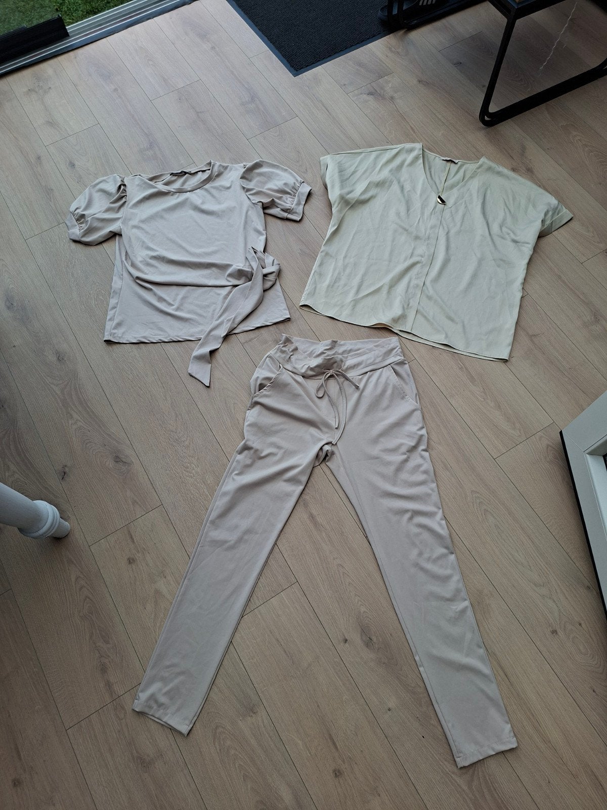 new collection pak, maat m, maat l, travestie, travelpak, Ophalen, Gedragen