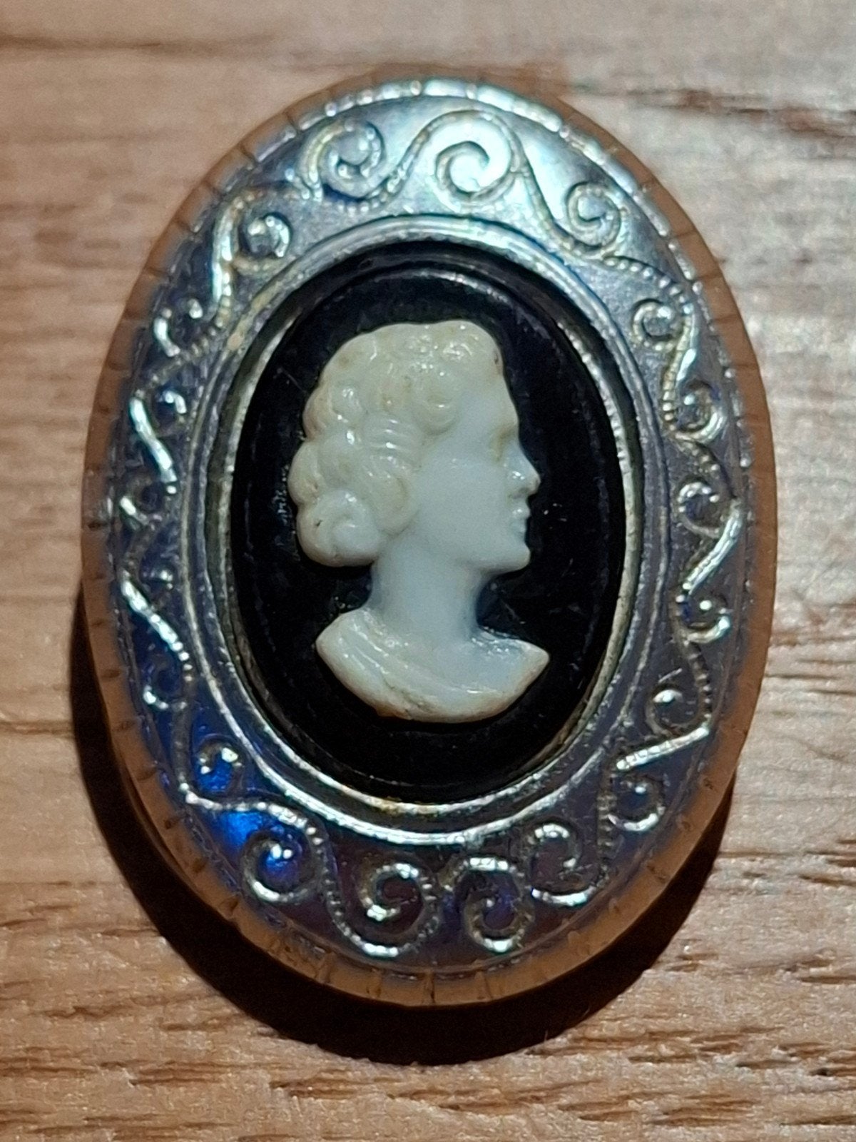 Vintage Camee Broche/Hanger met Vrouwenprofiel, Ophalen of Verzenden