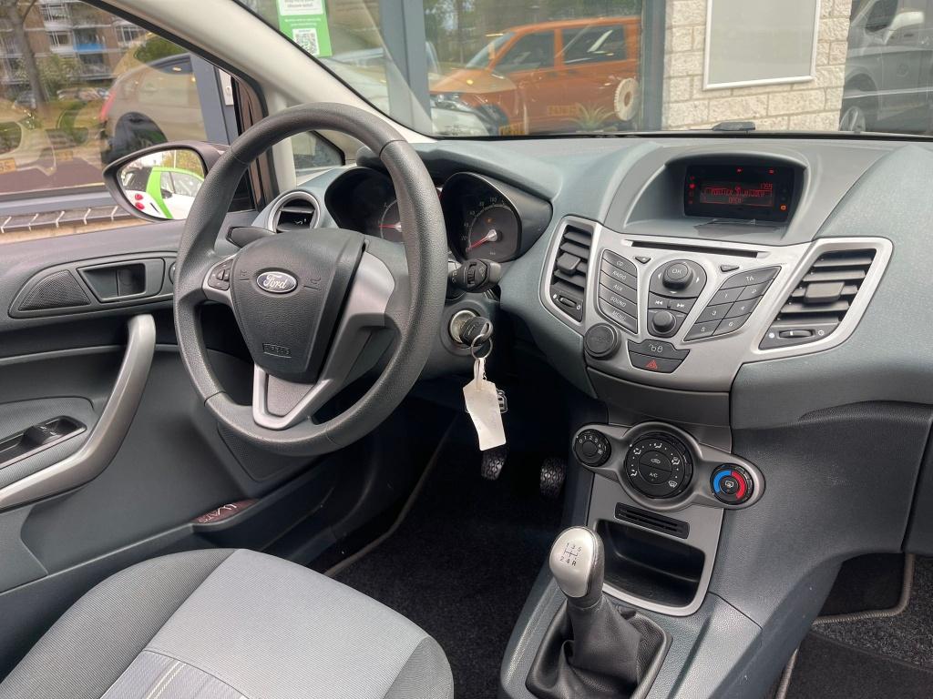 Ford Fiesta 1.25 5Drs Nieuwe koppeling groot Onderhoud Airco, 1242 cc, 4 cilinders, 60 pk, Zwart
