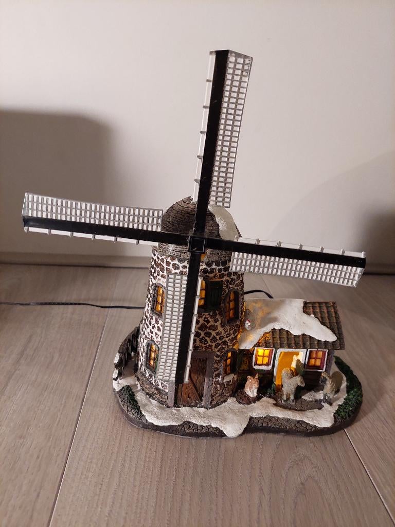 Kerstdorp: Luville smerderij molen (draait & licht), Ophalen, Zo goed als nieuw