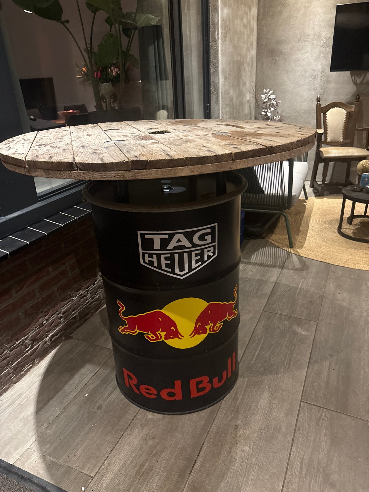 Unieke Stamtafel van olievat en kabelhaspel, Ophalen of Verzenden, Gebruikt