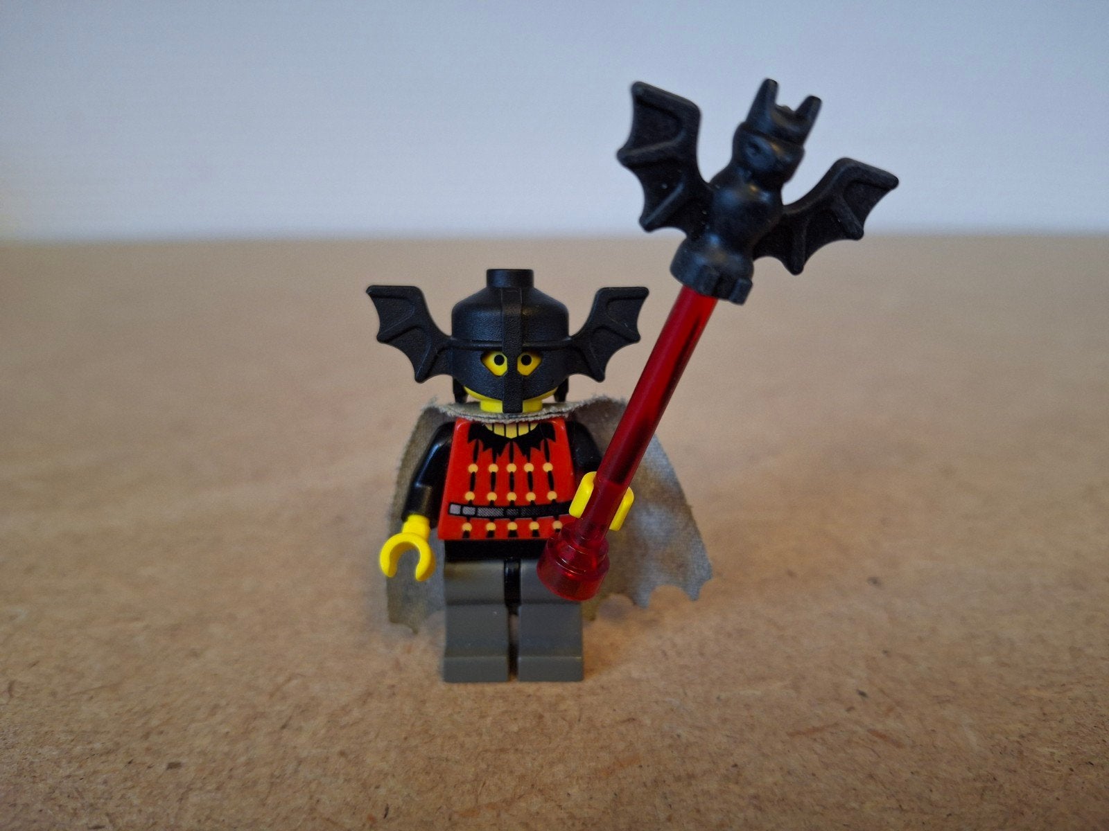 Lego Fright Knight Bat Lord. Jaren 90 Castle, Lego, Info@lego.com, 33 Bath Road, Slough, UK, Lego