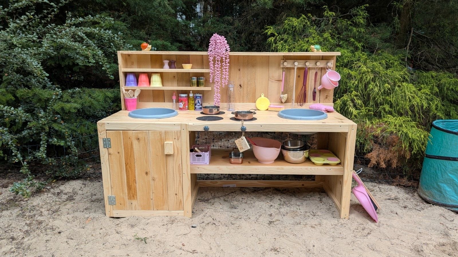 Modderkeuken, kinderkeuken, zandtafel op maat gemaakt, Ophalen, Zo goed als nieuw