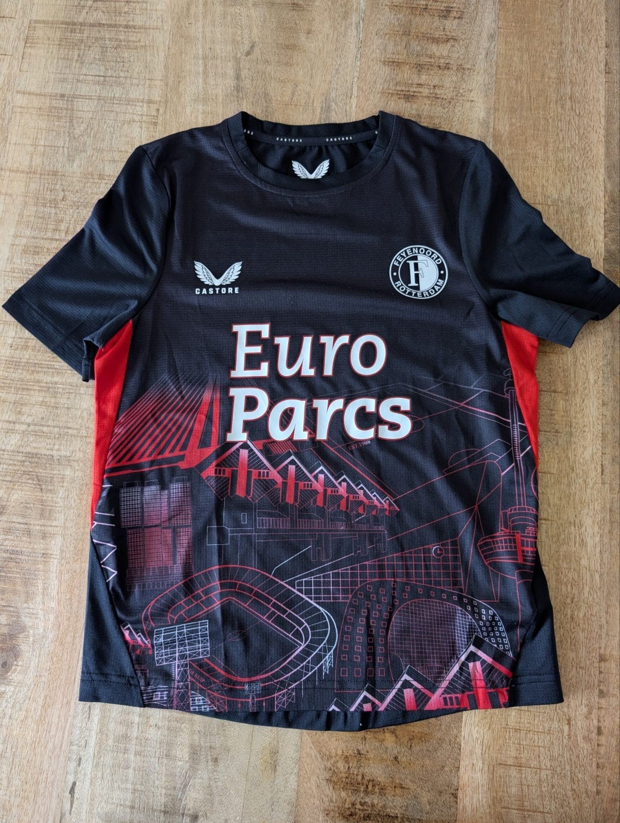 Feyenoord Stadium Shirt maat 134, Castore, Jongen of Meisje, Ophalen of Verzenden, Zo goed als nieuw
