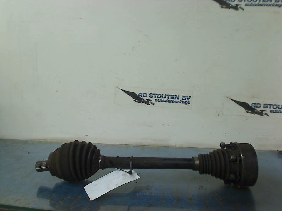 Aandrijfas Links Voor Seat Leon (1P1) (2005-07/2010-05), Service@seat.de, Seat, Seat Deutschland GmbH, Gebruikt