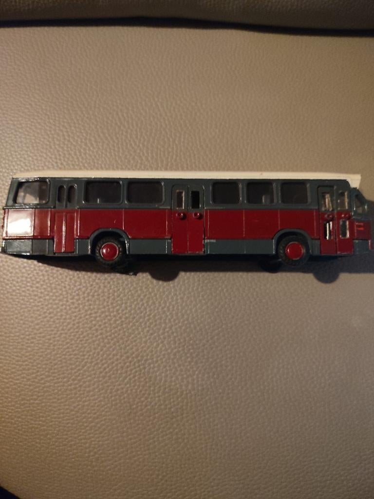 Vintage modelbus - Rood/Grijs - Gedetailleerd, Overige merken, Gebruikt, 1:50 of kleiner, Overige typen