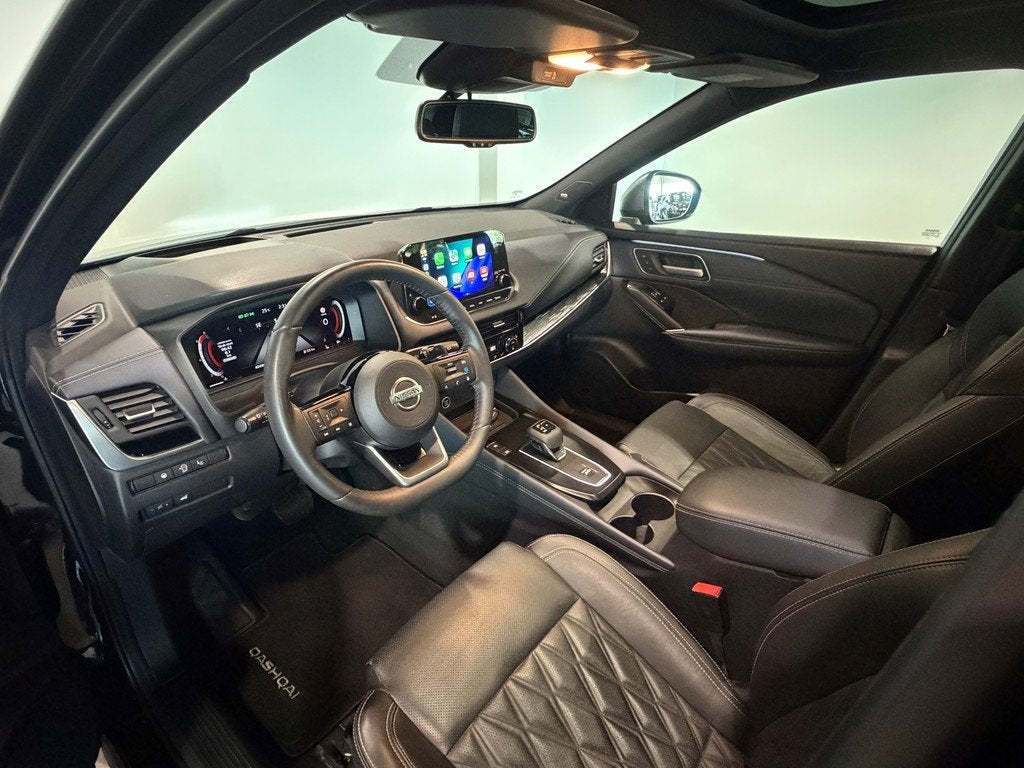Nissan Qashqai 1.3 MHEV Xtronic Tekna Plus HuD|Massage|Bose|, Auto's, Nissan, 12 maanden, Automatische klimaatregeling, Zwart