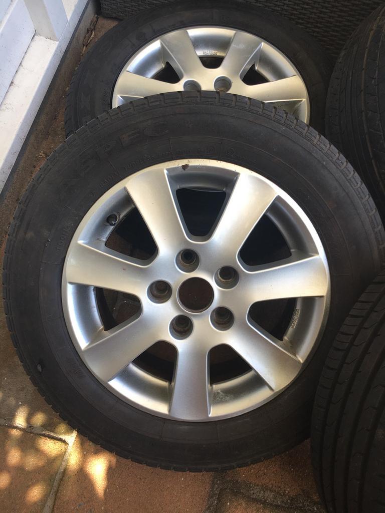 4 Goede Lichtmetalen 15" Velgen van Borbet., Ophalen, Overige, Gebruikt, 15 inch