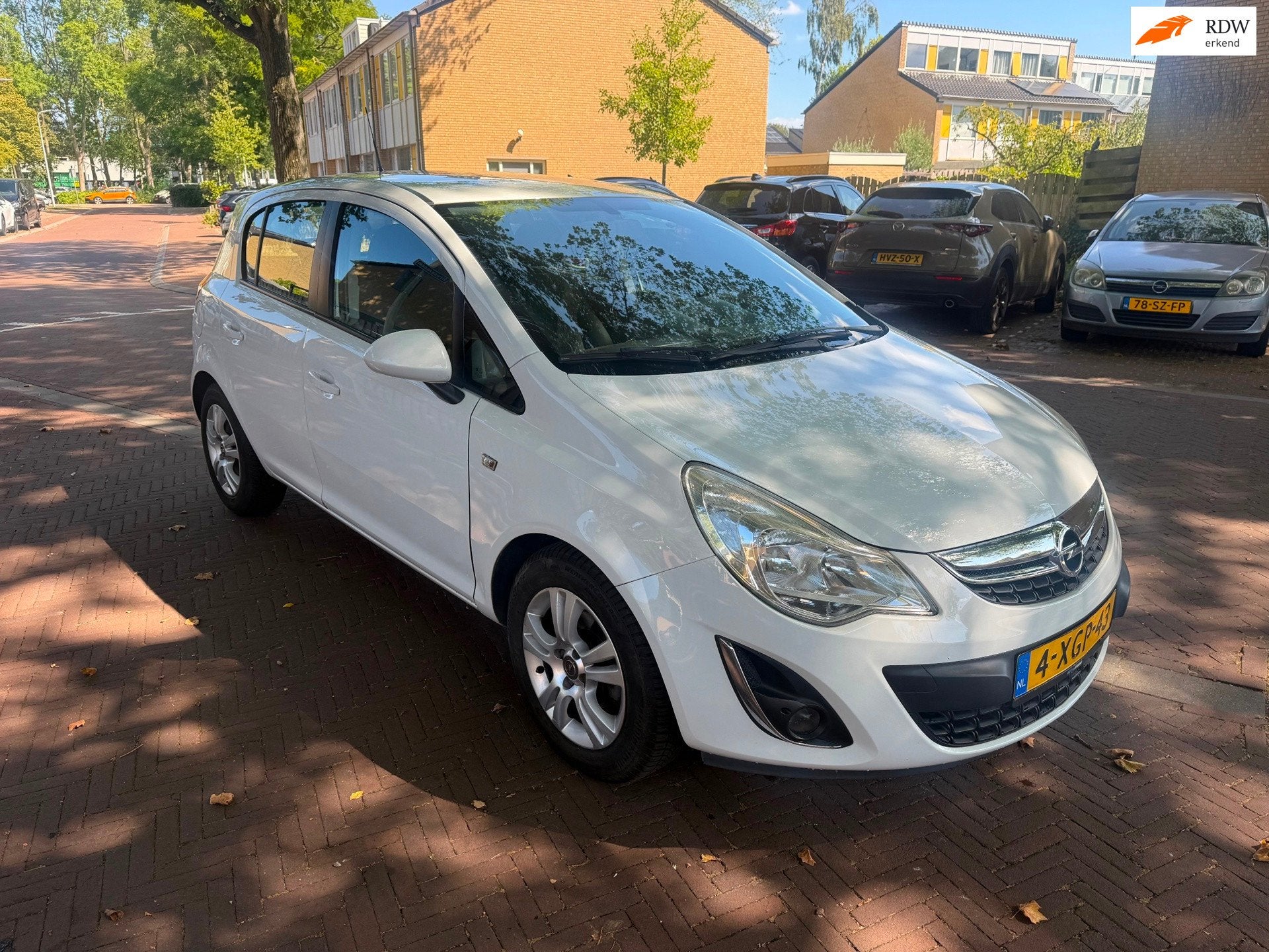 Opel Corsa AUTOMAAT / Airco / Volledig dealer onderhouden /, Euro 5, 101 pk, Gebruikt, 1398 cc