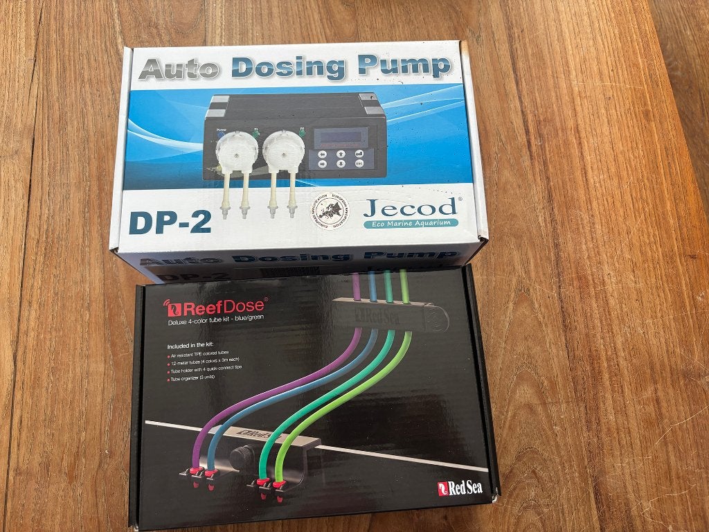 Jecod DP-2 automatische doseerpomp, Ophalen of Verzenden, Gebruikt, Overige typen, Red Sea