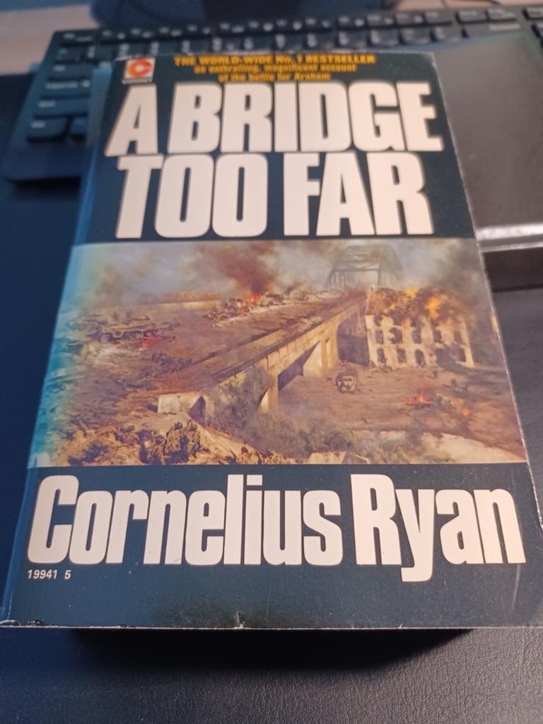 A Bridge Too Far - Cornelius Ryan (Tweede Wereldoorlog), Ophalen of Verzenden, Cornelius Ryan, Algemeen, Tweede Wereldoorlog
