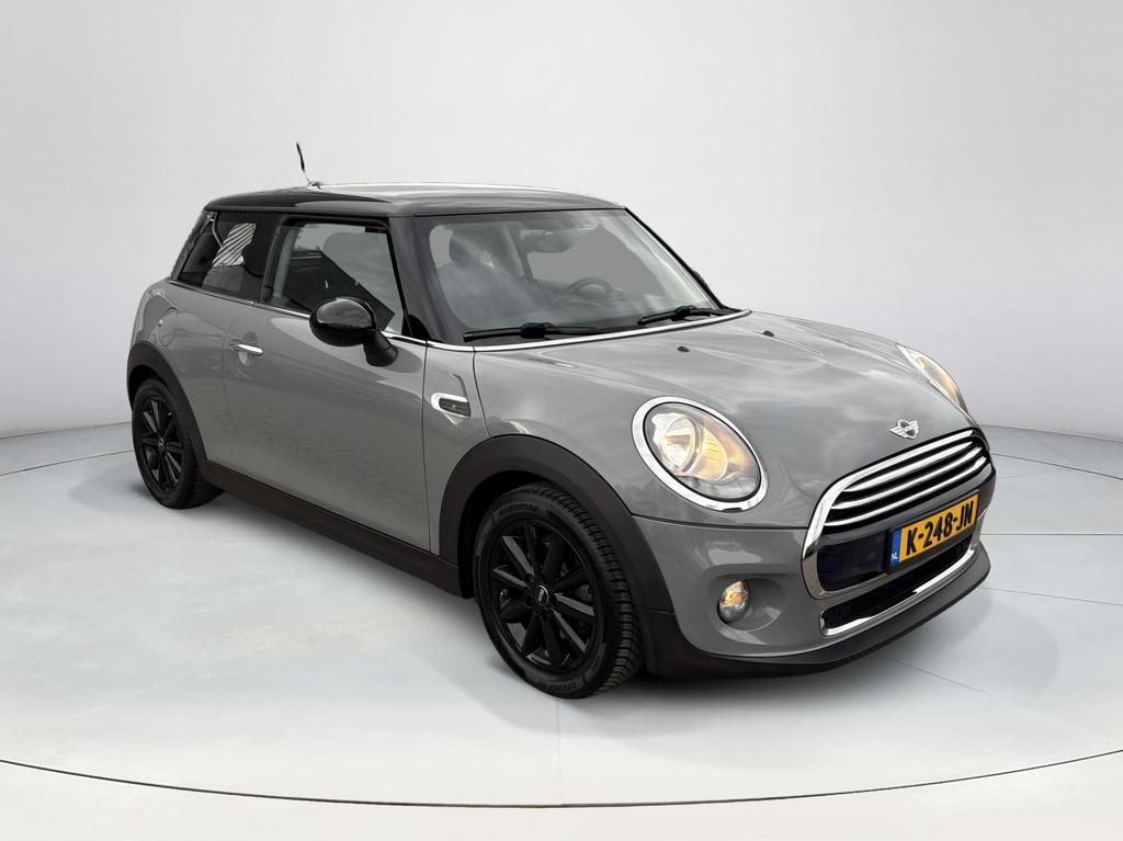 Mini Mini 1.5 Cooper Salt Business | TopStaat | Trekhaak afn, Voorwielaandrijving, 12 maanden, Gebruikt, 4 stoelen