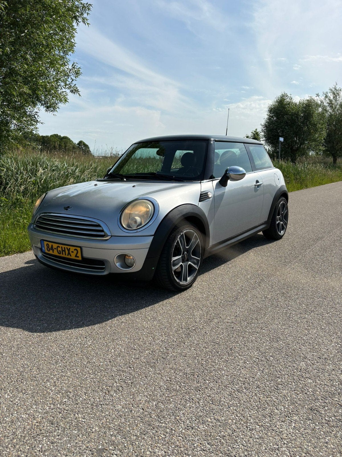 Mini 1.6 16V Cooper 2008 Grijs, Auto's, Voorwielaandrijving, 4 cilinders, 4 stoelen, 49 €/maand