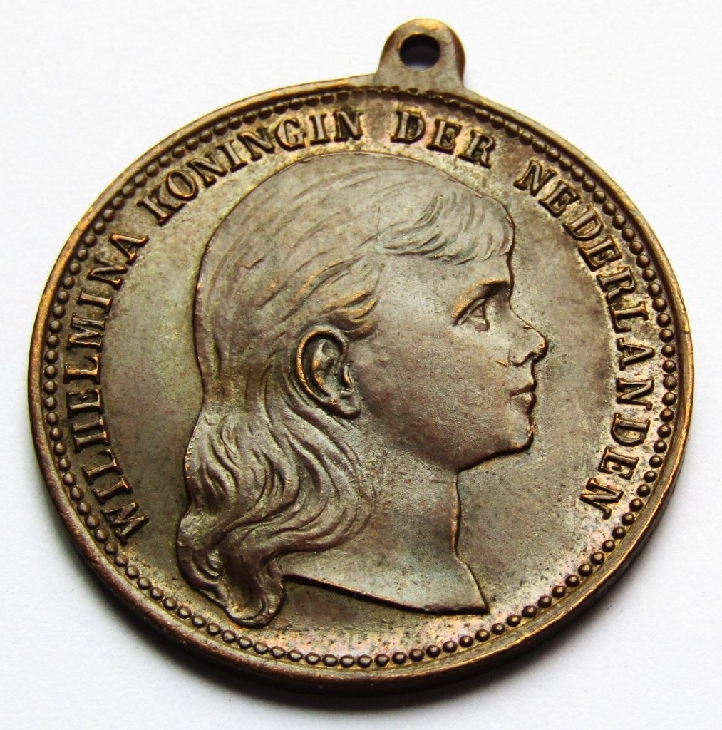 **  Penning, Koningin Wilhelmina, ca. 1895  **, Verzenden, Overige materialen, Nederland