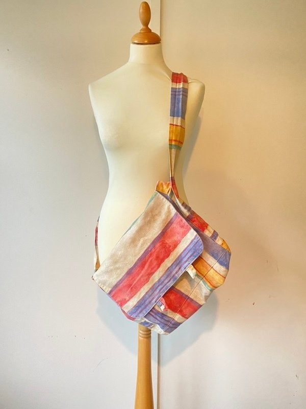 Vintage katoenen schoudertas meerkleurig gestreept boho, Ophalen of Verzenden, Zo goed als nieuw, Overige kleuren, Overige merken