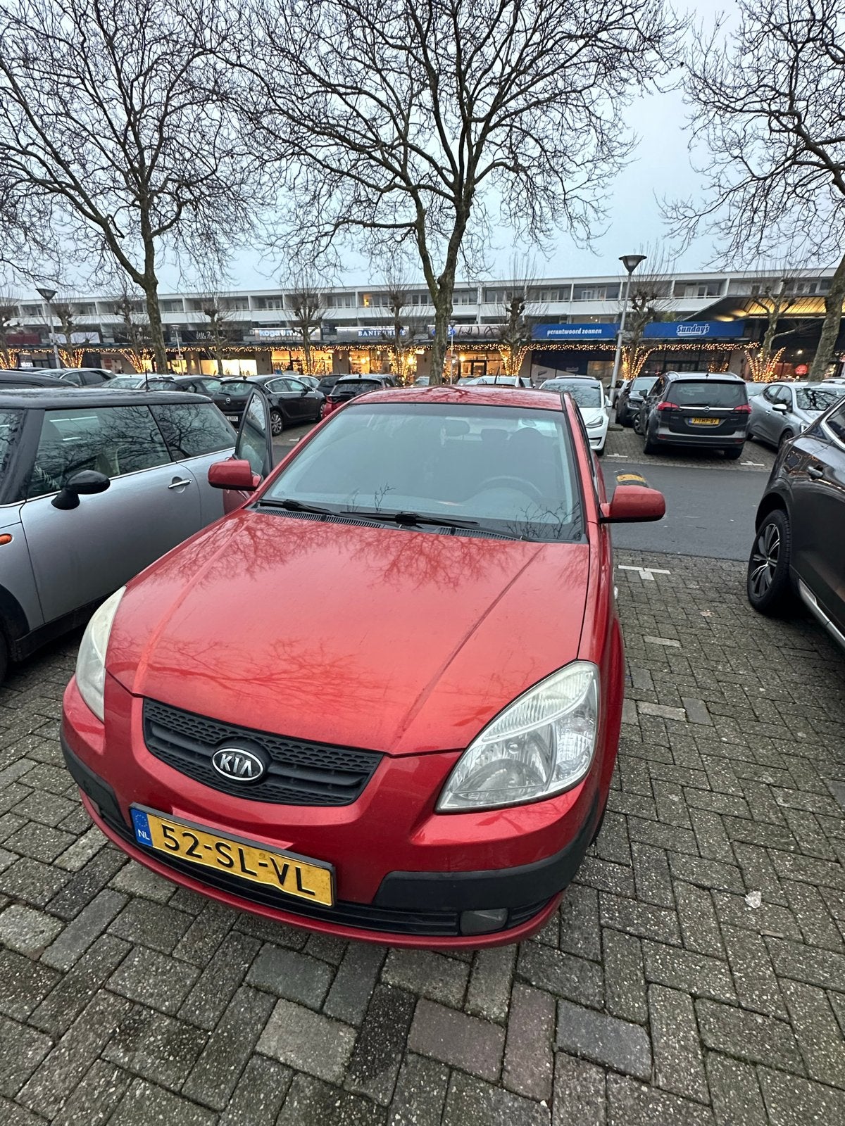 Kia Rio 2006 – 160.000 km – APK maart 2027 goed onderhouden, Auto's, Voorwielaandrijving, 4 cilinders, 1054 kg, 49 €/maand