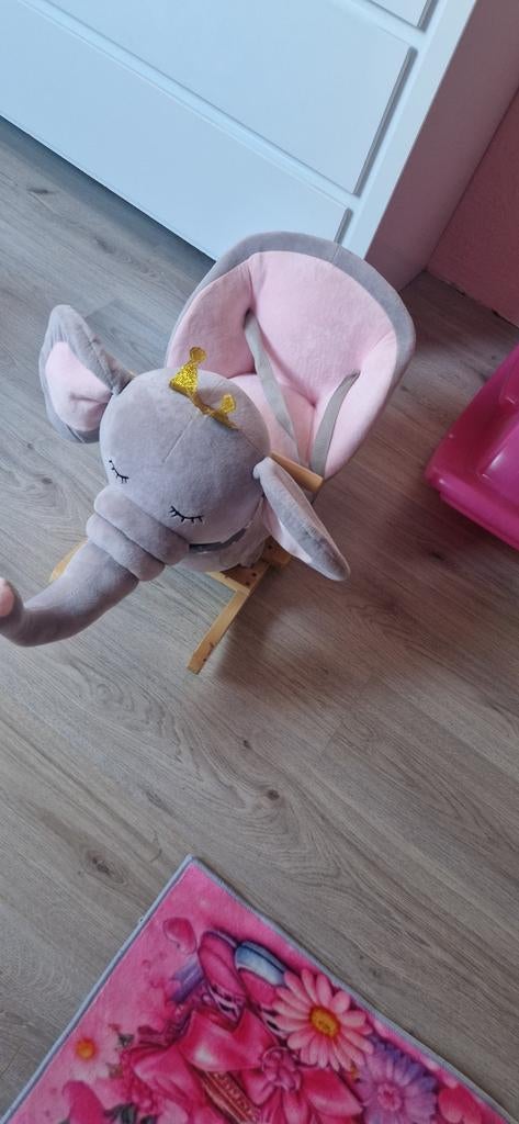 Schattig Olifant Schommelpaard voor Kinderen, Ophalen, Zo goed als nieuw, Jongen of Meisje